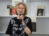 Дарья Донцова отреагировала на свои «похороны» с больничной койки