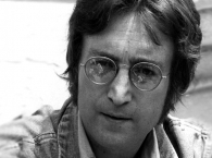 Рукописи Джона Леннона выставляются на аукцион в США