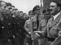 В Германии снимут сериал о многогранной личности Гитлера