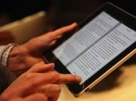 Читатели е-книг в США переходят с букридеров на планшеты