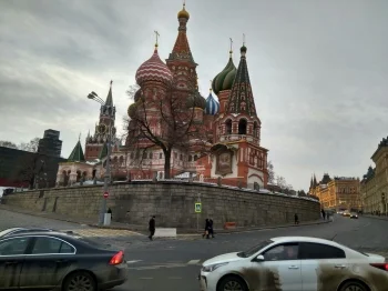 Впервые в Москве